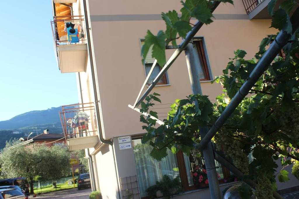 Villa Marina Torbole Sul Garda Luaran gambar